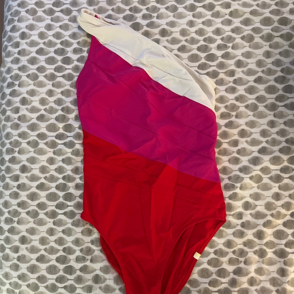 Summersalt One Piece The Sidestroke Tri-Color Bathingsuit